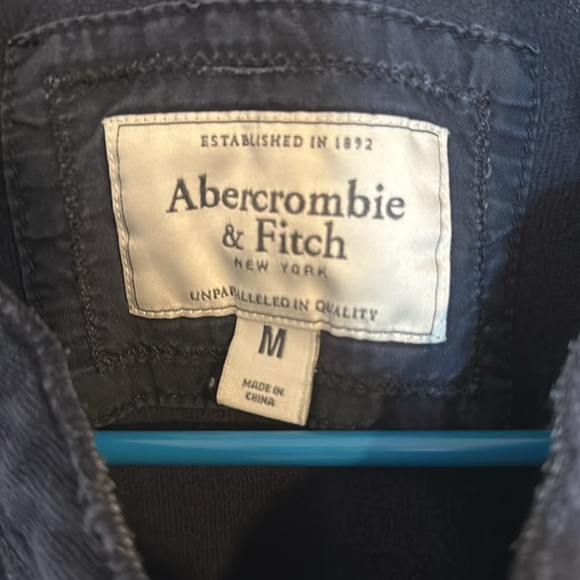 Abercrombie & Fitch Logo Muscle Fit Henley Navy Blue Long Sleeve Shirt M Used - Picture 3 of 4